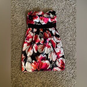 Mini Dress with Pockets Size 5